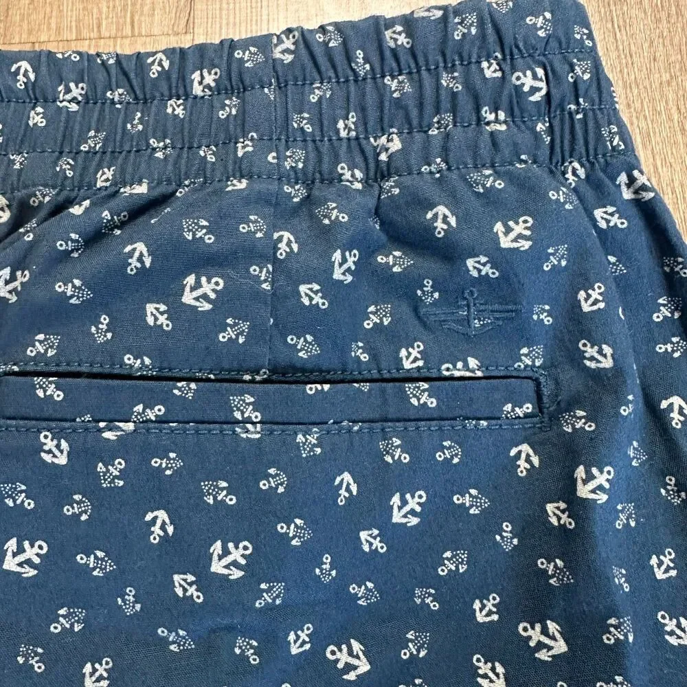 Dockers Mens L Large Stretch Shorts Flat Front Blue Nautical Anchor Casual Chino